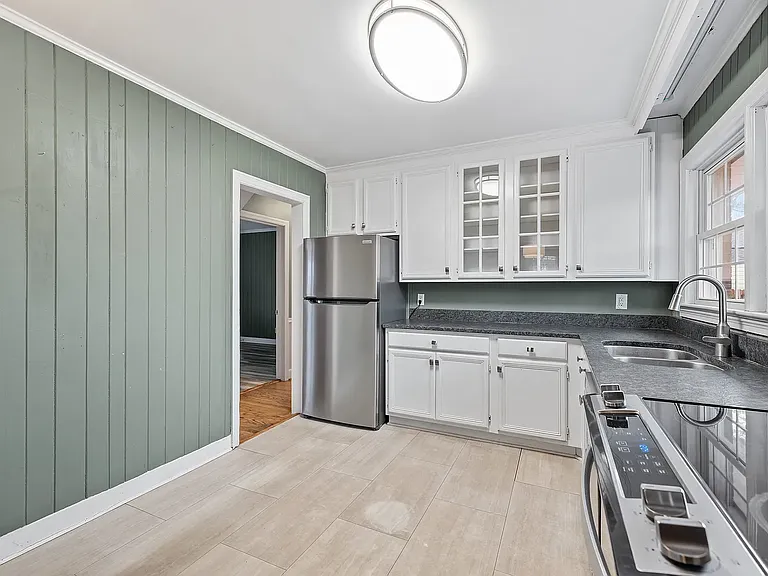 2209 Villa Dr — Photo 11