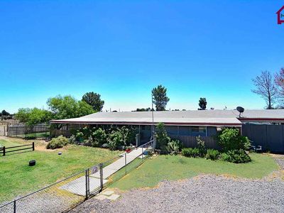 220 Camunez Rd, LA MESA, NM, 88044