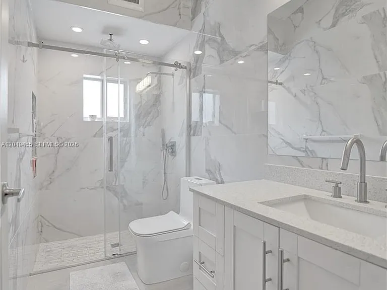 4541 SW 26th Ter — Photo 52