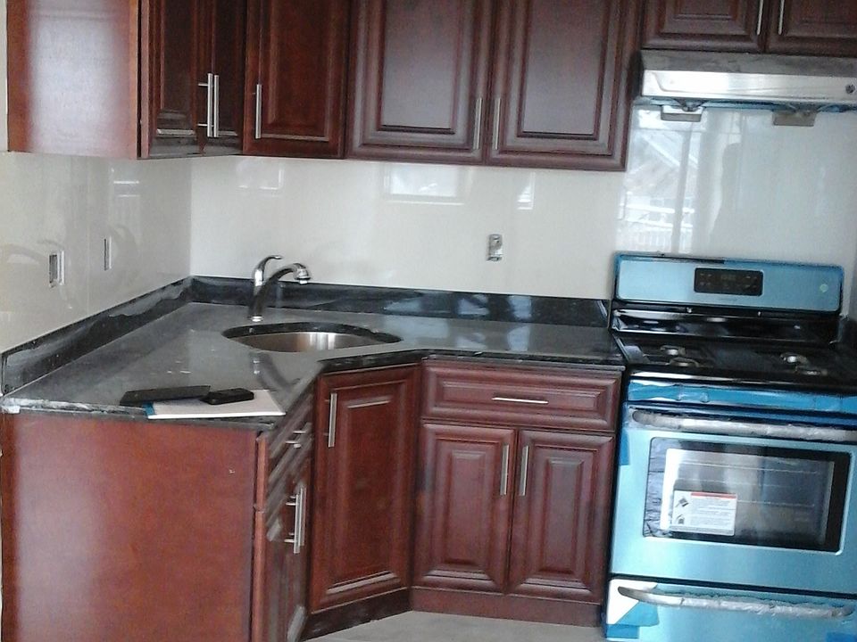 1st image of 11031 72nd Dr APT 1F
