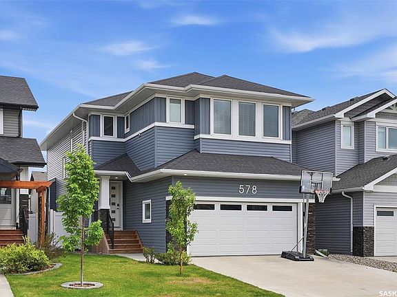 2nd image of 578 McFaull CRESCENT