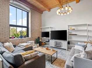 127 5th St NE APT 105, Minneapolis, MN 55413