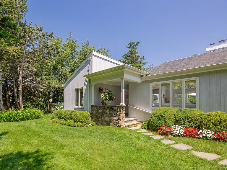 14 Rose Hill Rd — Photo 33