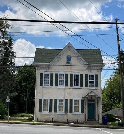 3rd image of 80 N Centre Ave