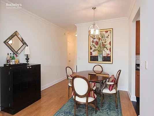 Rented by Sotheby's International Realty | media 4
