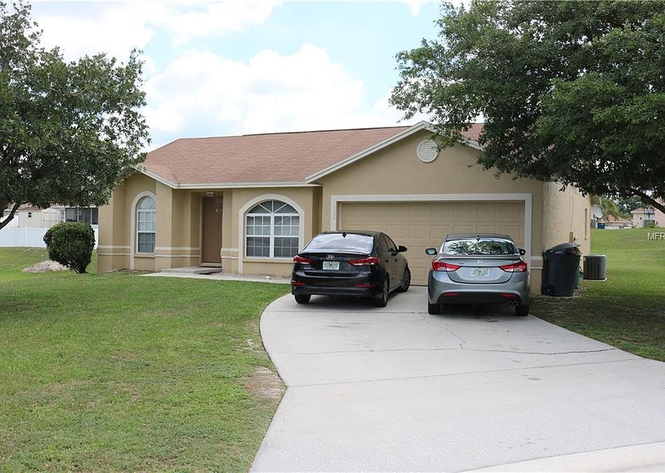 1st image of 1390 Meadows Pond Dr