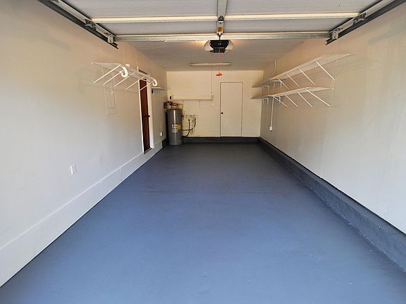 3rd image of 718 Rosemont St