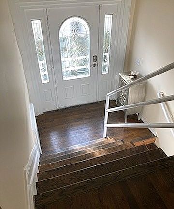 2nd image of 544 Oakland Ave