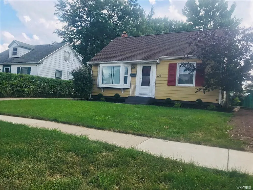 259 Beale Ave photo 1