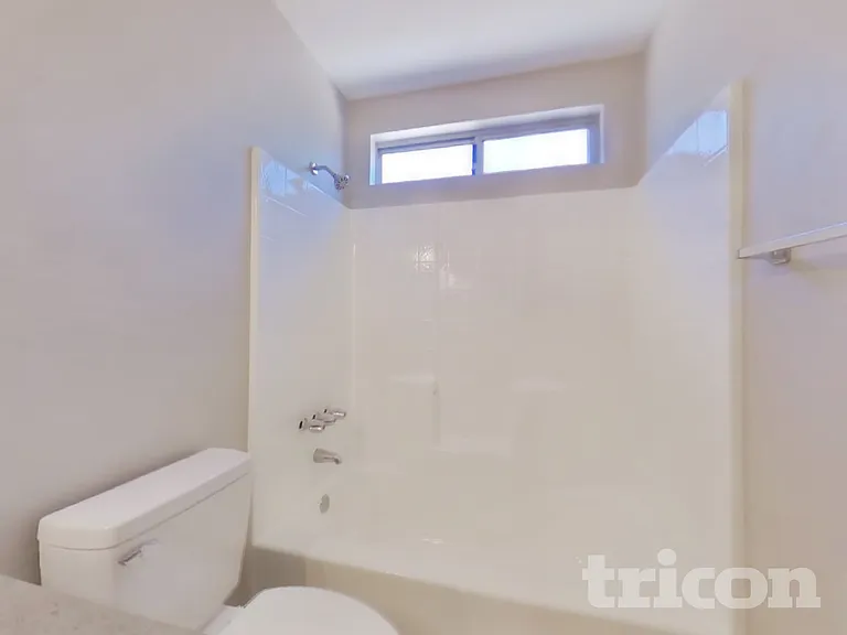 532 E Avenue J9 — Photo 13