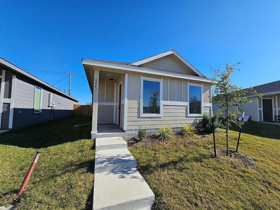 1st image of 6847 Coulter Dr