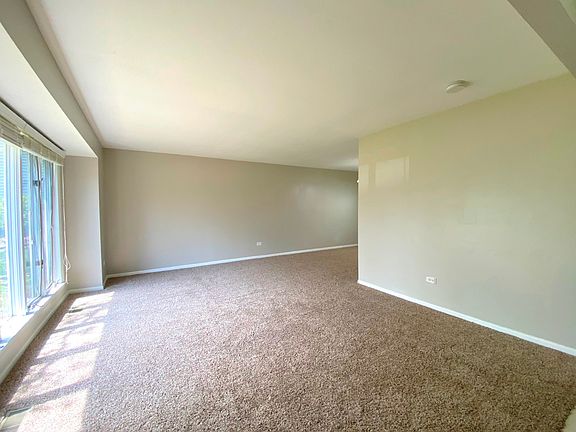 2nd image of 5210 Arquilla Dr