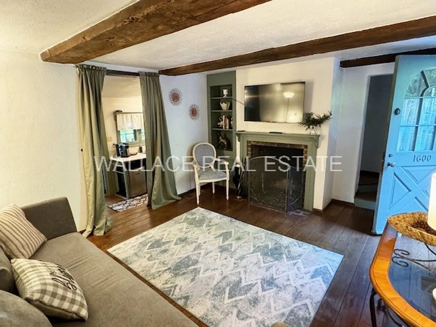 Cozy 1 Bedroom Fully Furnished Cottage In West Knoxville!! — Photo 3