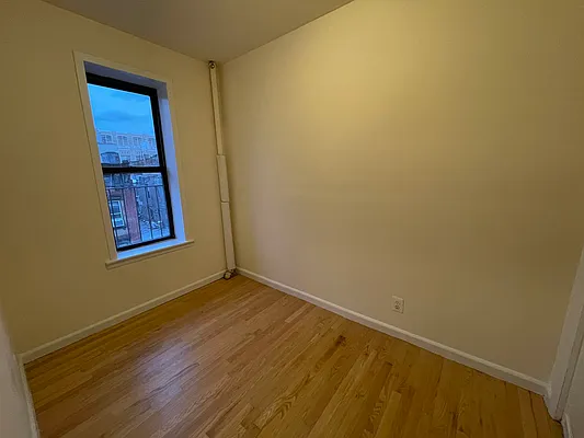 Rented by REAL New York | media 15