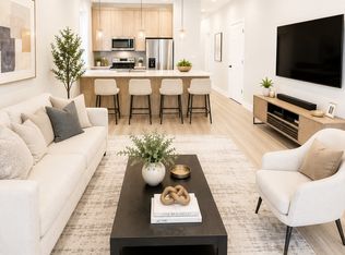 2744 W Cortez St #2, Chicago, IL 60622