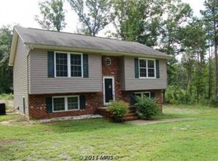 16207 Bull Church Rd, Woodford, VA 22580