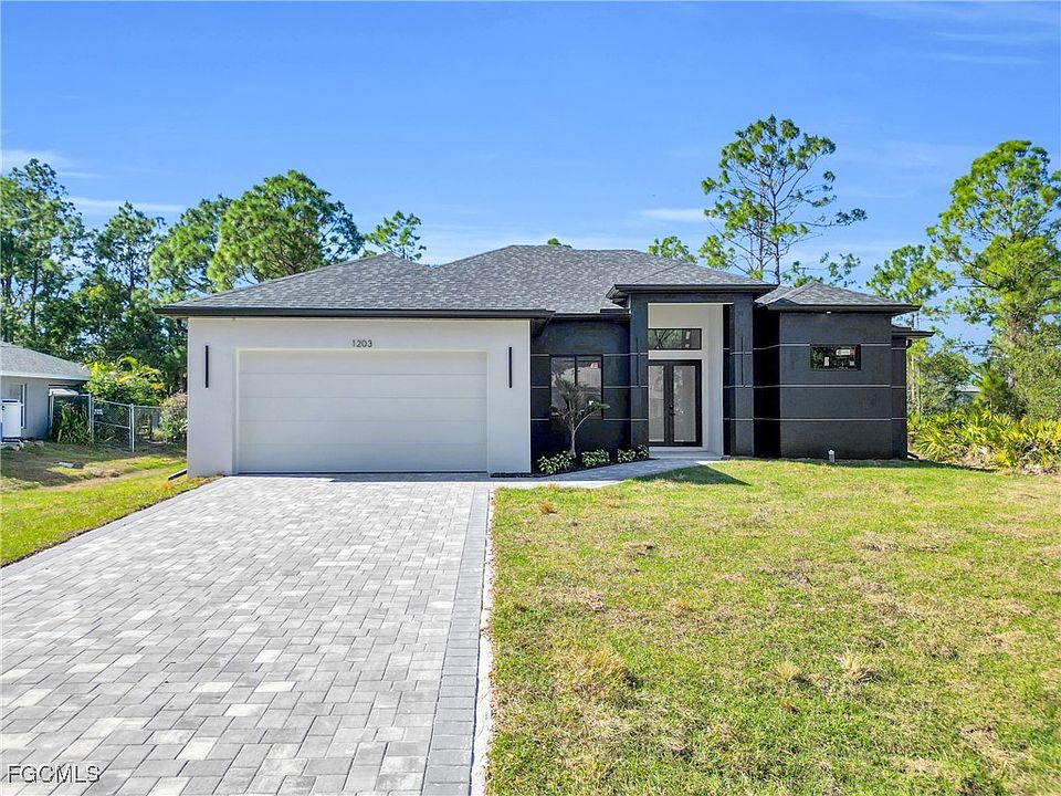 1st image of 1203 Calvin Ave