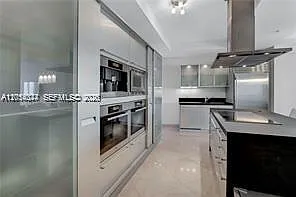 18201 Collins Ave #Penthouse 5502 — Photo 5