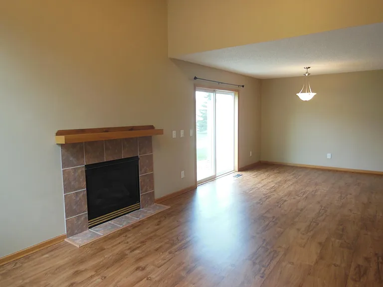17346 Lilac Ln SE — Photo 9