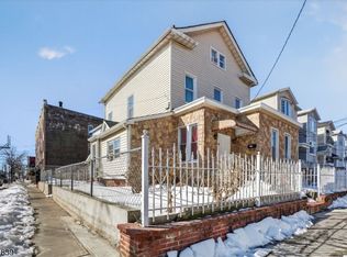 200 E Jersey St, Elizabeth City, NJ 07206