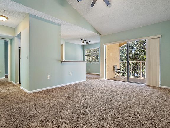 3rd image of 284 Village Blvd APT 9304