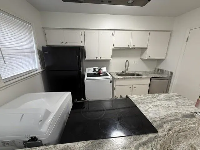 5730 Quince Rd — Photo 7