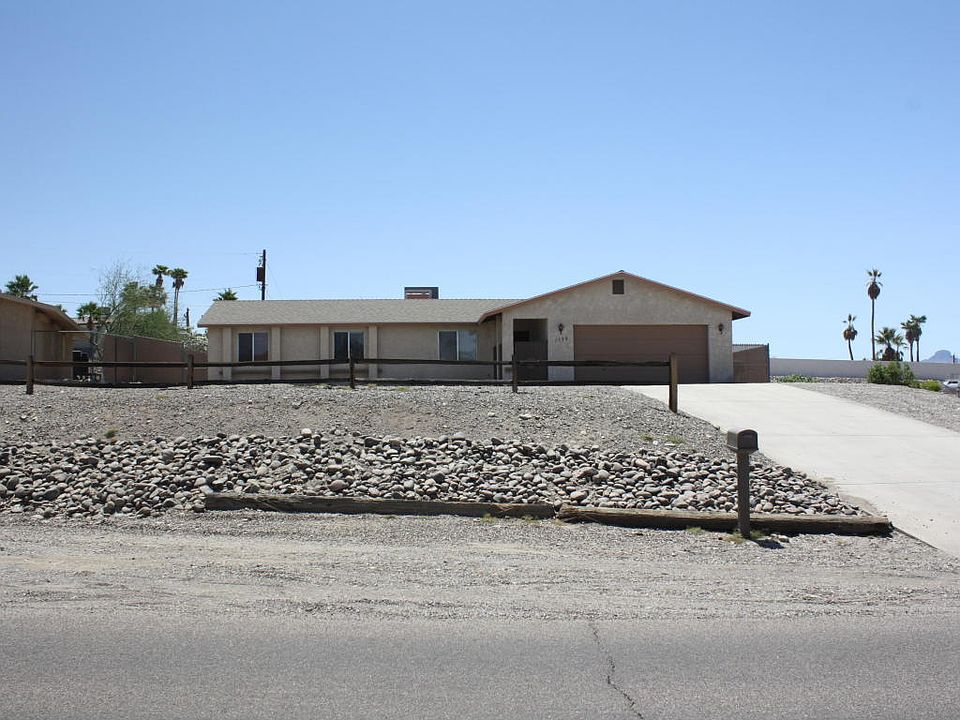 1st image of 1730 Papago Dr