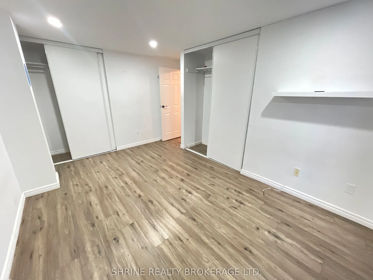 3 bed, $2,200 — Photo 4