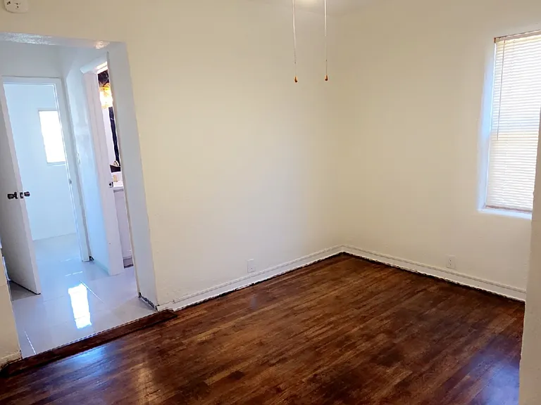 3409 Sacramento Ave — Photo 14