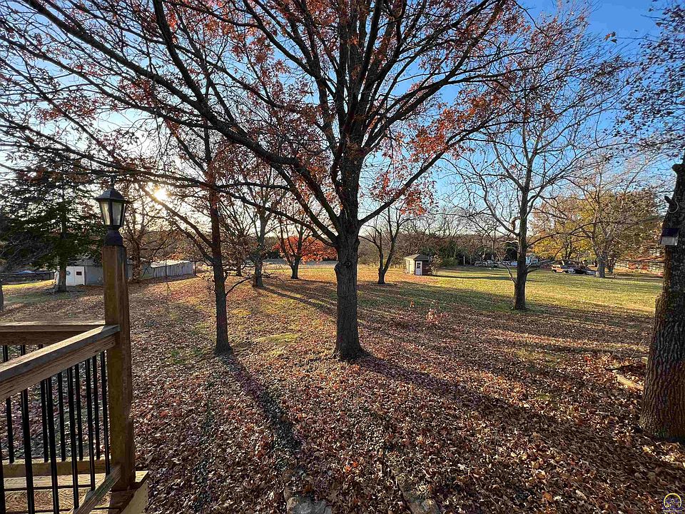 3349 SE Tecumseh Rd, Tecumseh, KS 66542 Zillow