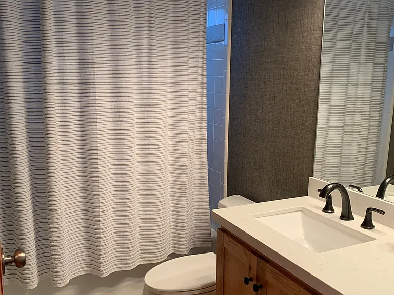 311 Woodside Ave — Photo 11