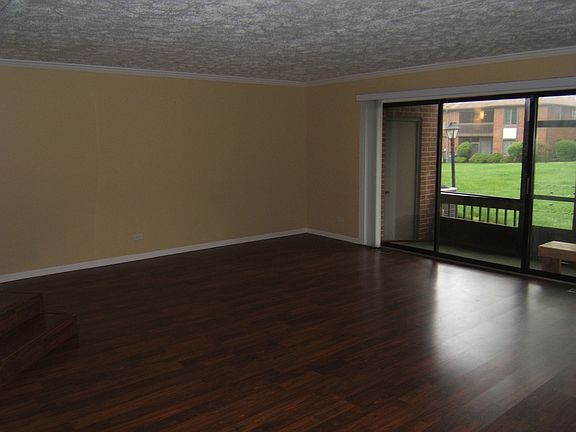 2nd image of 46 Parliament Dr W #130