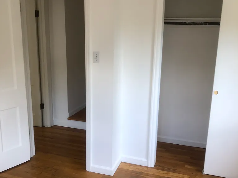 430 Mapleton Ave — Photo 69
