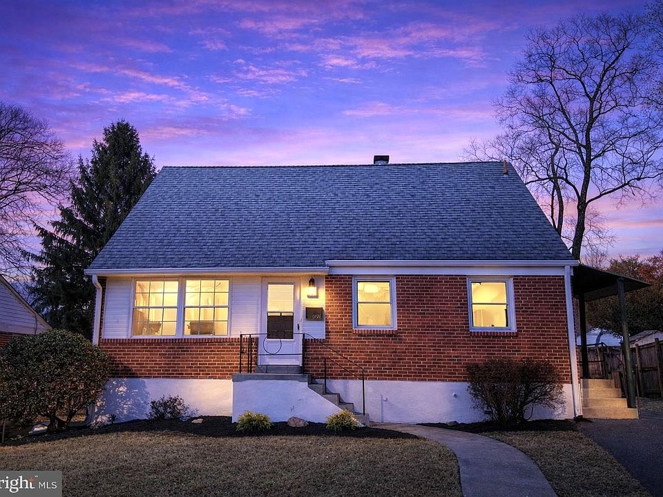 1st image of 3921 Lantern Dr