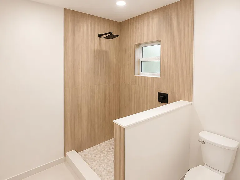 1640 SW 120th Ter — Photo 12