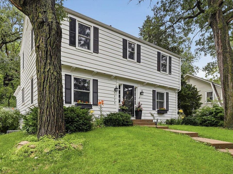 1st image of 1239 Crescent Dr