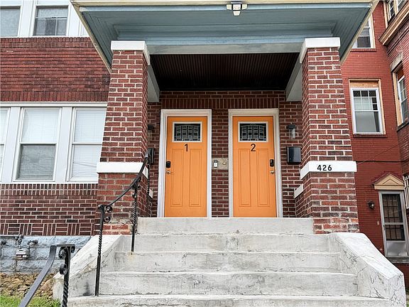 2nd image of 426 Ross Ave