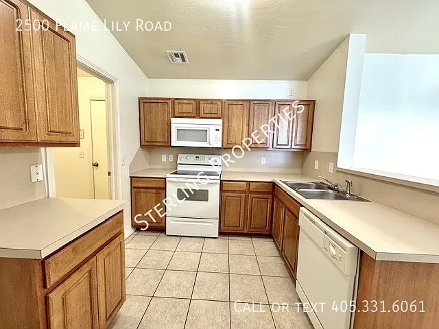 2500 Flame Lily Rd — Photo 18