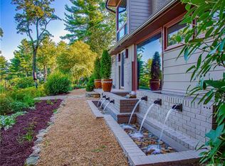 100 Windswept Dr, Asheville, NC 28805