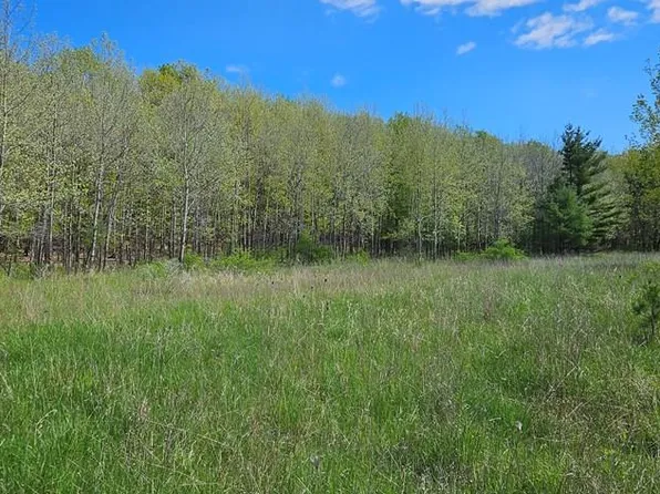 Happy Valley Rd, Sturgeon Bay, WI 54235