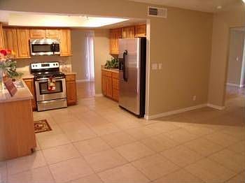 5th image of 4607 W Brown St