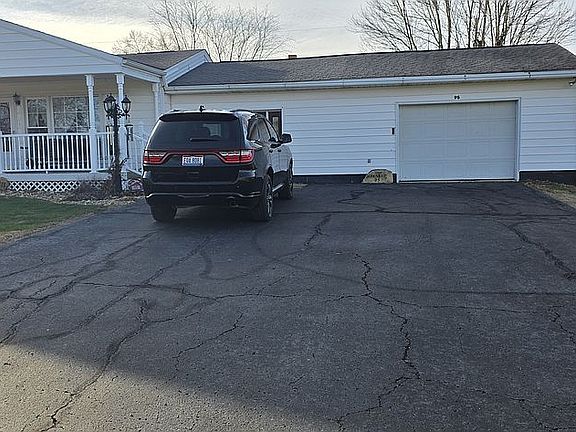 2nd image of 95 Pleasant Dr