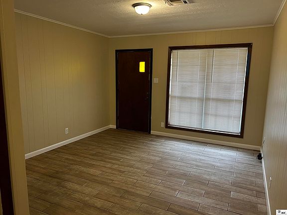 3rd image of 522 Kammell St