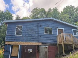 185 Turnpike Rd, Washington, VT 05675