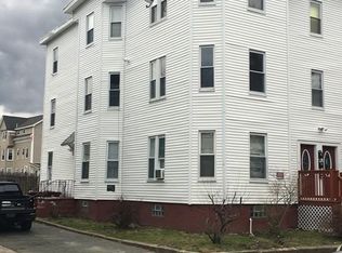 18 Walnut St, Brockton, MA 02301