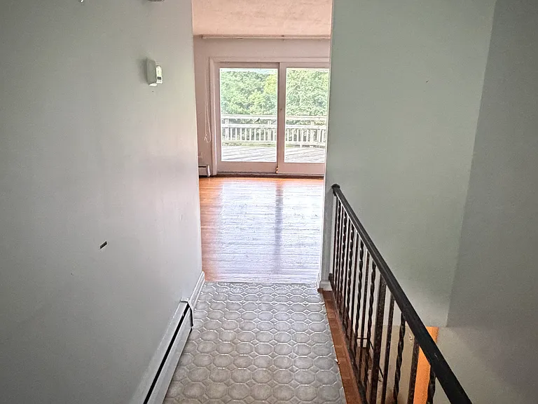 1047 Dead Run Dr — Photo 7