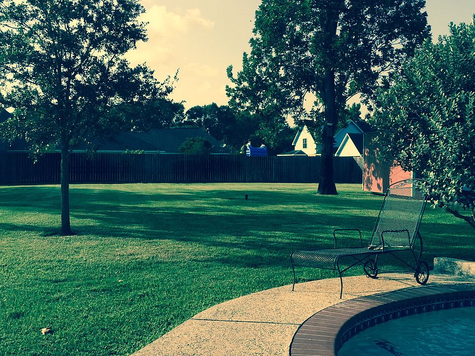 1st image of 317 Pecan Loop Dr