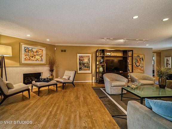 5th image of 4566 Lindenwood Ln