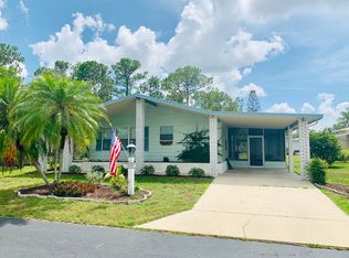 19732 Charleston Cir, North Fort Myers, FL 33917