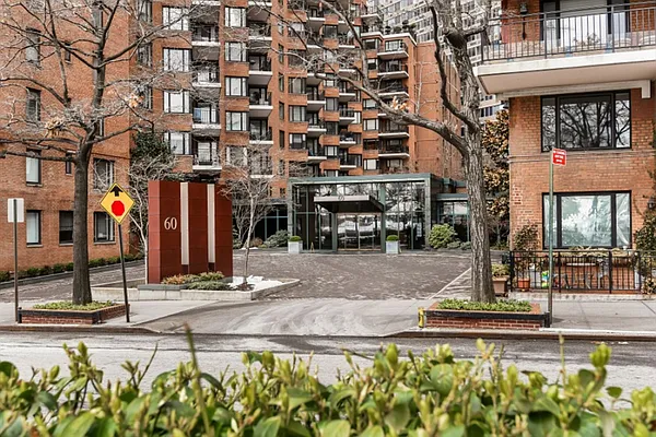 Sold by Corcoran | media 7